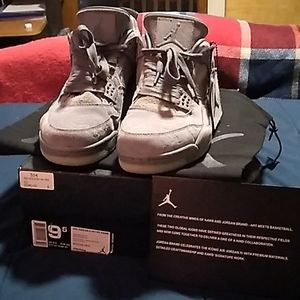 2016 Retro 4 Jordan X KAWS